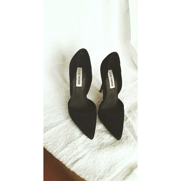 Heels - Picture 2 of 5